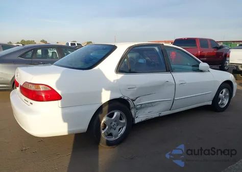 1999 Honda Accord Ex V6 from USA, damaged, VIN 1HGCG1653XA025594
